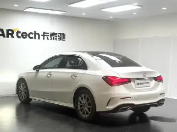 2022 Mercedes-Benz A-Класс с пробегом 16 200 км