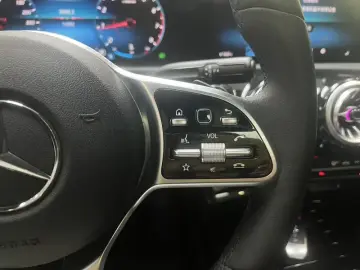 2022 Mercedes-Benz A-Класс с пробегом 16 200 км