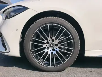 2025 Mercedes-Benz C-Класс с пробегом 9 500 км