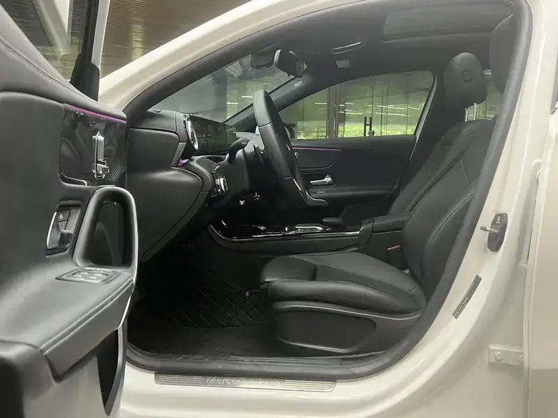 2022 Mercedes-Benz A-Класс с пробегом 16 200 км