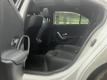 2022 Mercedes-Benz A-Класс с пробегом 16 200 км