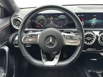 2022 Mercedes-Benz A-Класс с пробегом 42 000 км