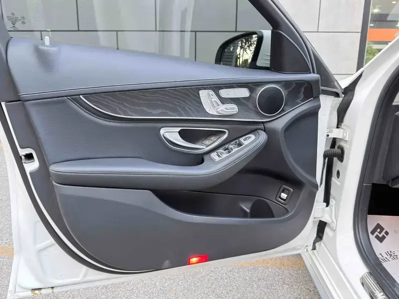 2020 Mercedes-Benz C-Класс с пробегом 57 000 км