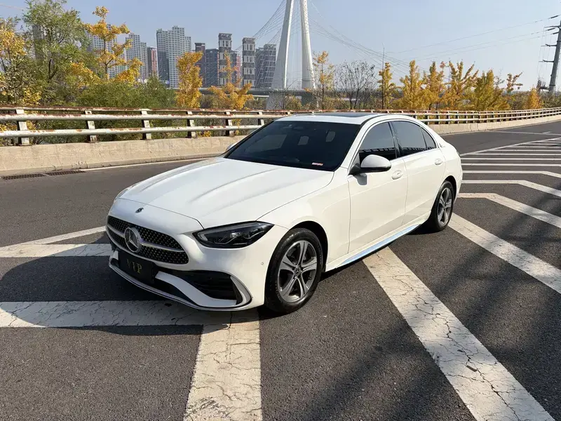 2022 Mercedes-Benz C-Класс с пробегом 51 000 км