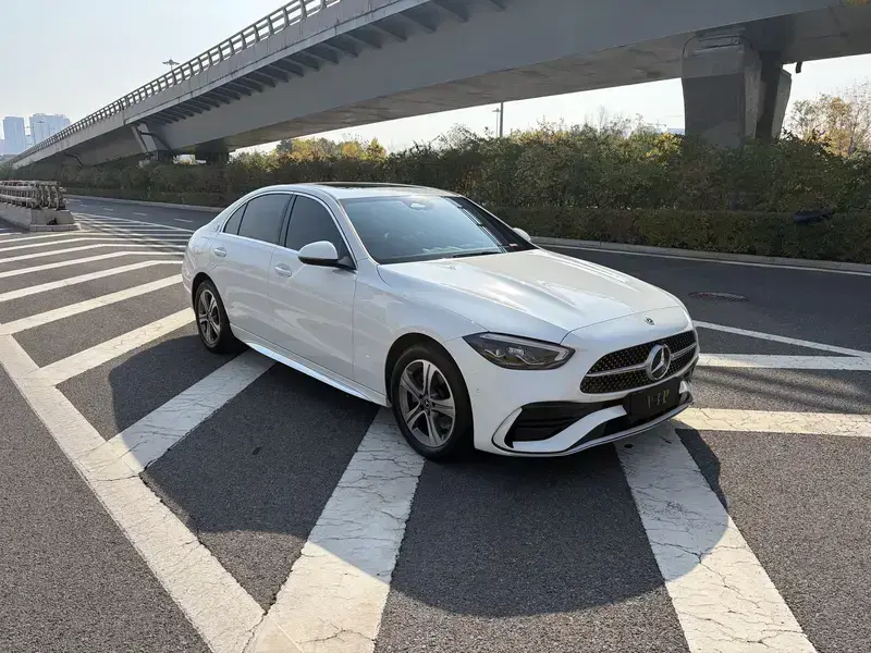 2022 Mercedes-Benz C-Класс с пробегом 51 000 км