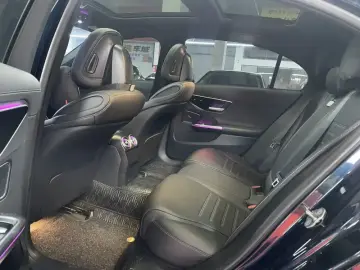 2022 Mercedes-Benz C-Класс с пробегом 30 000 км