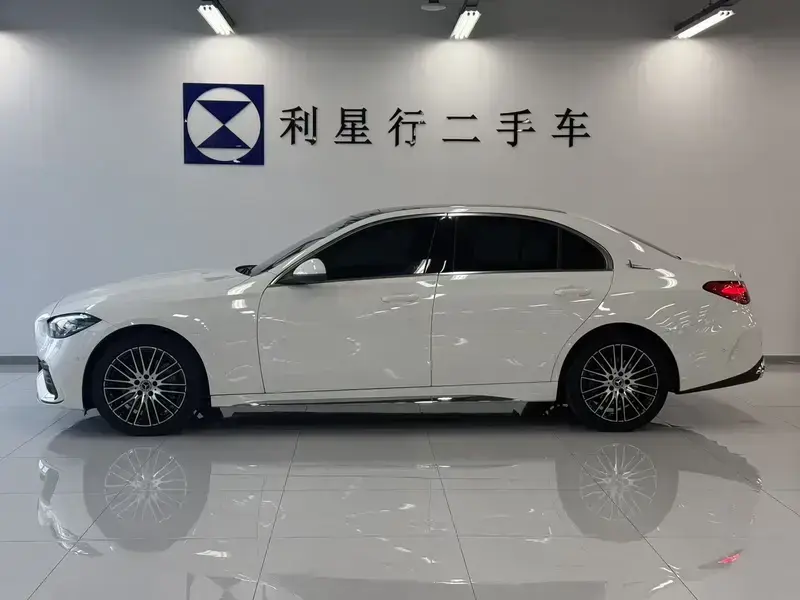 2023 Mercedes-Benz C-Класс с пробегом 38 600 км