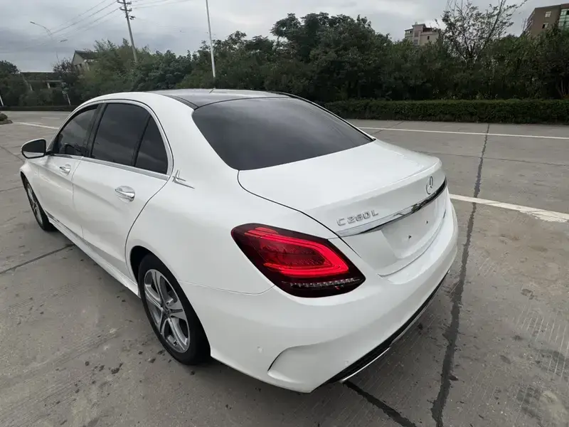 2019 Mercedes-Benz C-Класс с пробегом 105 000 км