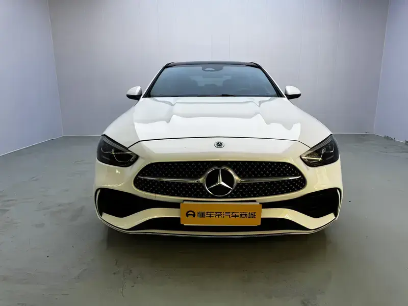 2024 Mercedes-Benz C-Класс с пробегом 41 100 км