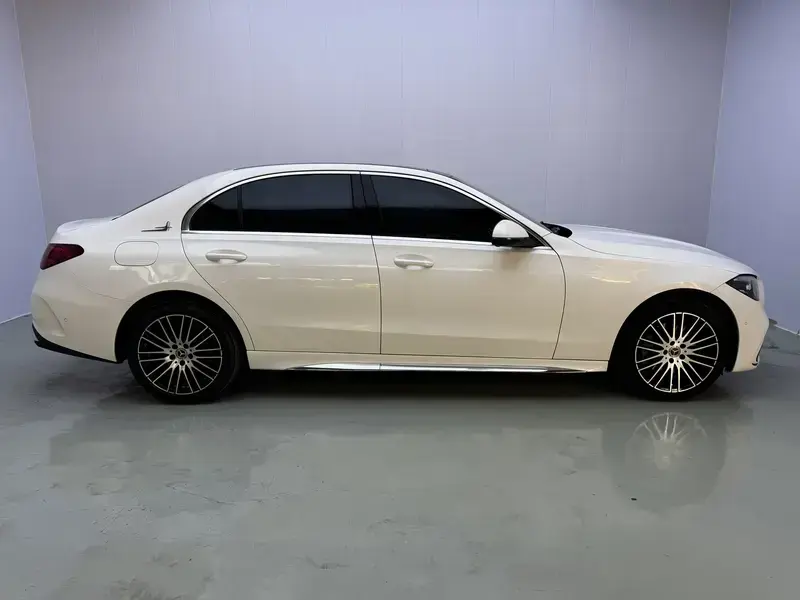 2024 Mercedes-Benz C-Класс с пробегом 41 100 км
