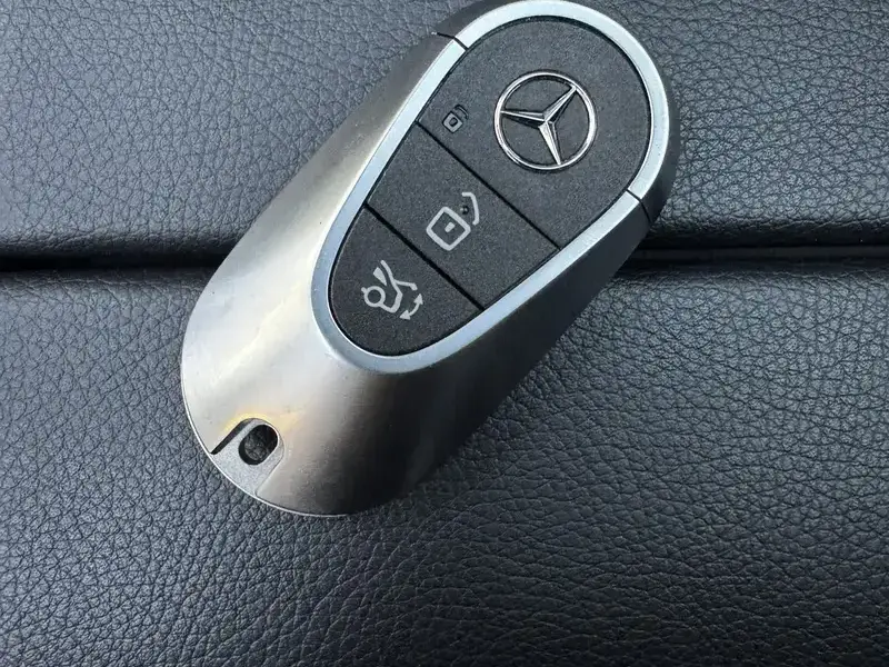 2024 Mercedes-Benz C-Класс с пробегом 41 100 км