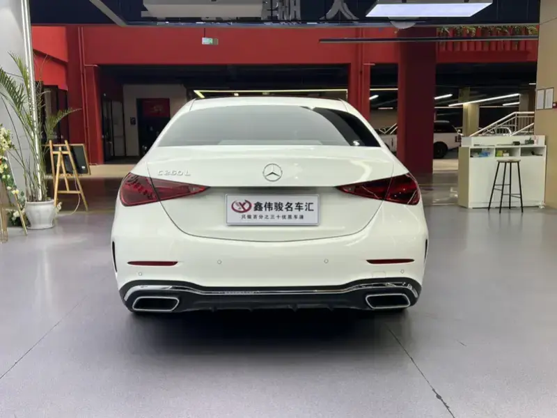 2026 Mercedes-Benz C-Класс с пробегом 9 000 км