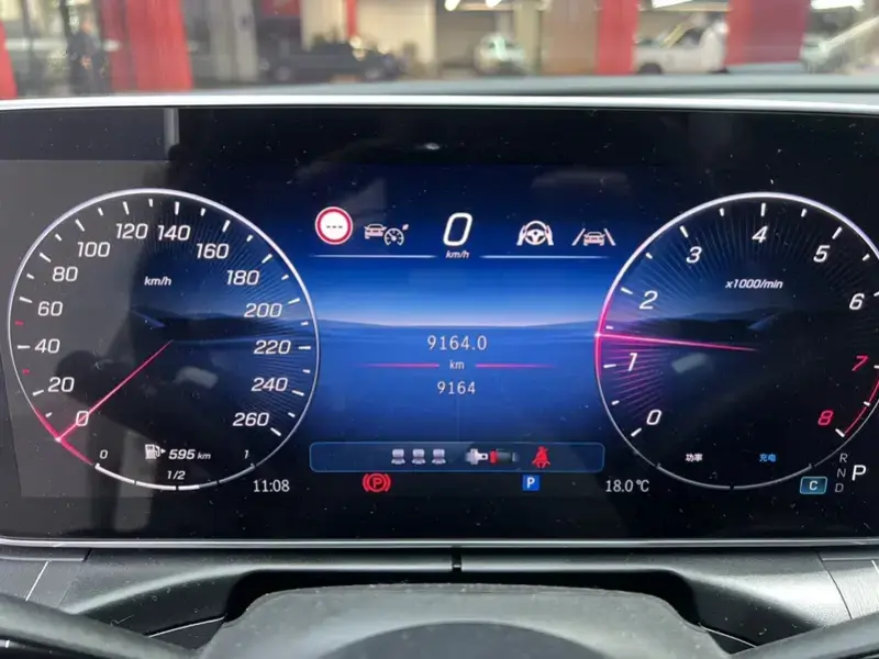 2026 Mercedes-Benz C-Класс с пробегом 9 000 км