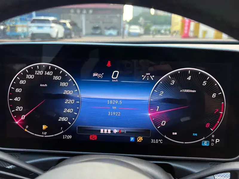 2024 Mercedes-Benz C-Класс с пробегом 30 000 км