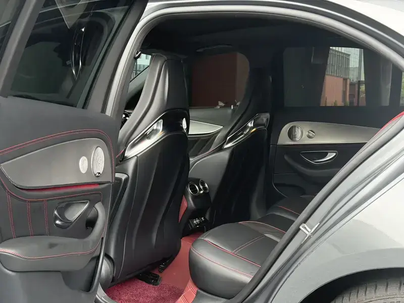 2019 Mercedes-Benz E-Класс AMG с пробегом 70 000 км