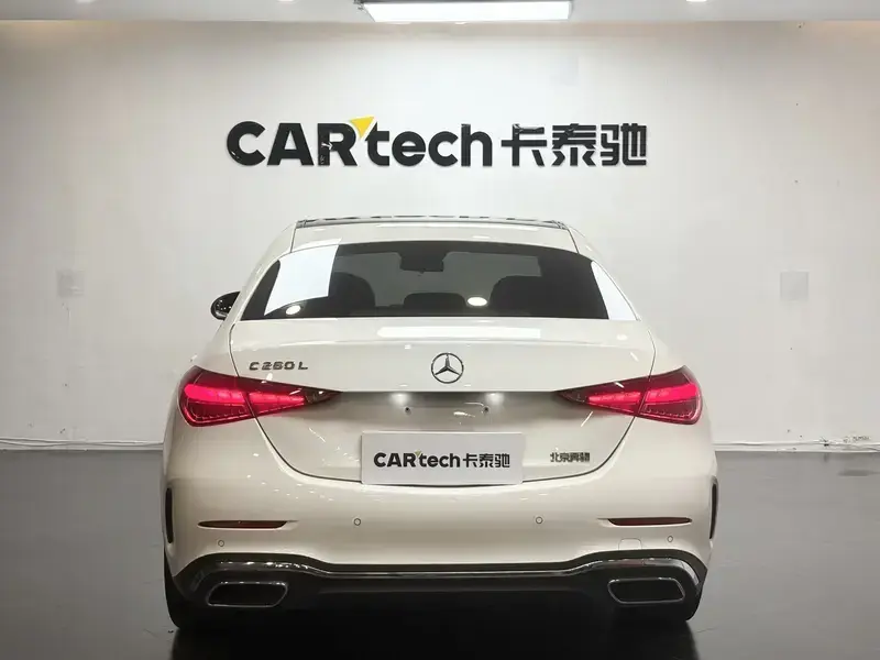 2025 Mercedes-Benz C-Класс с пробегом 15 200 км