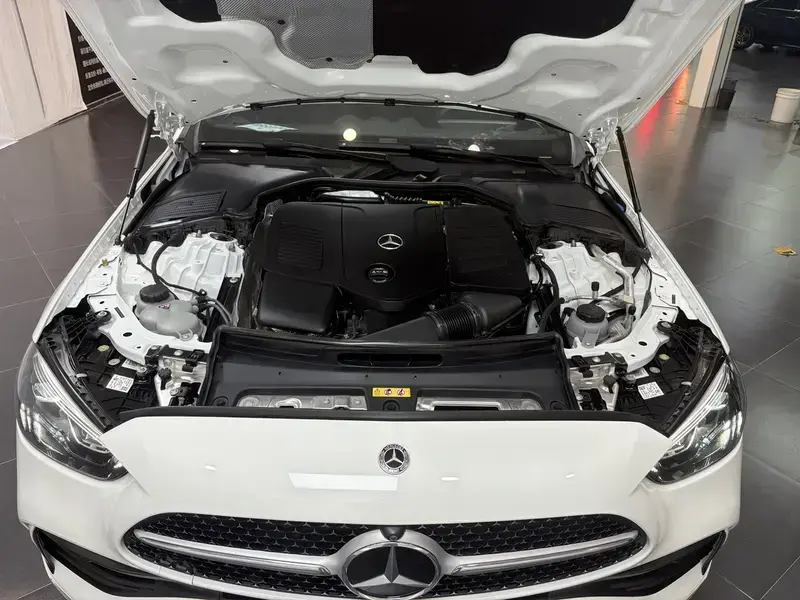 2025 Mercedes-Benz C-Класс с пробегом 15 200 км