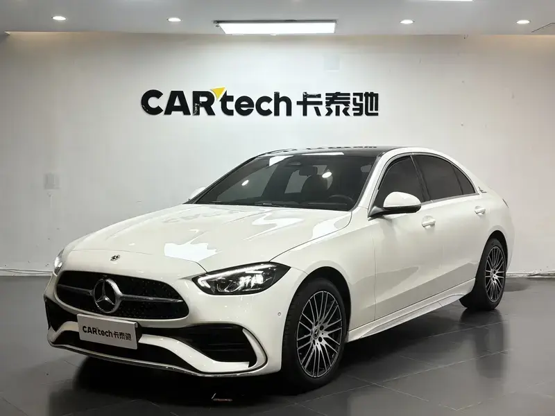 2025 Mercedes-Benz C-Класс с пробегом 15 200 км