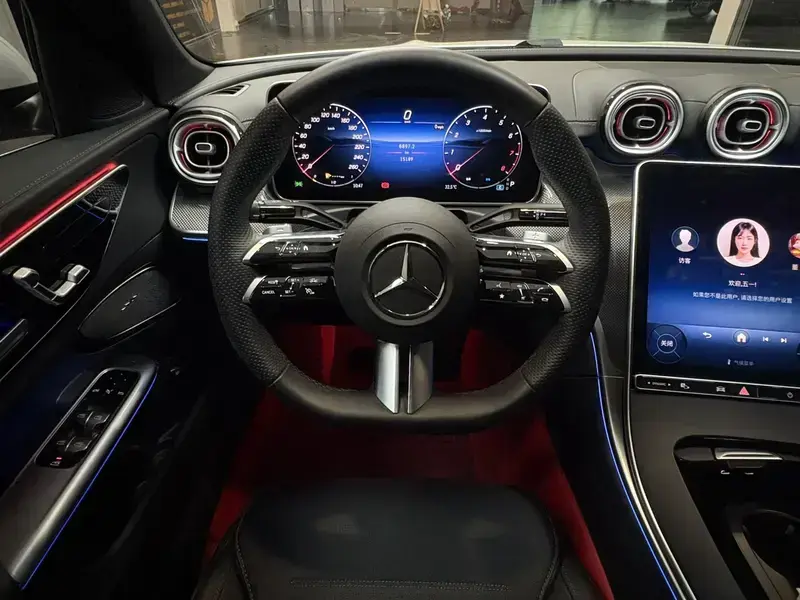 2025 Mercedes-Benz C-Класс с пробегом 15 200 км