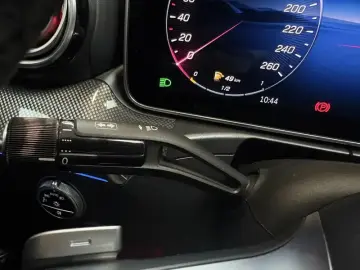 2025 Mercedes-Benz C-Класс с пробегом 15 200 км