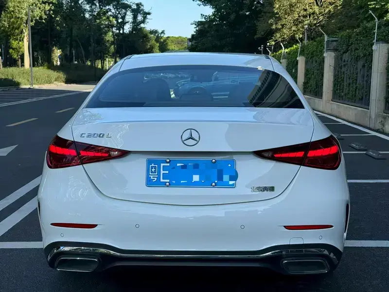 2023 Mercedes-Benz C-Класс с пробегом 100 000 км