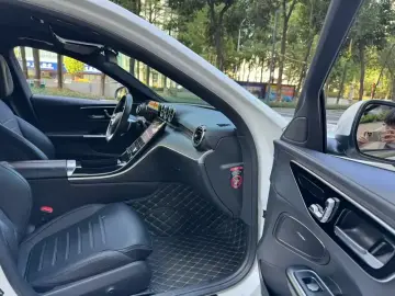 2023 Mercedes-Benz C-Класс с пробегом 100 000 км