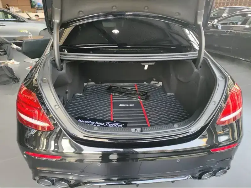 2019 Mercedes-Benz E-Класс AMG с пробегом 110 000 км