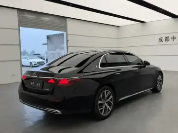 2025 Mercedes-Benz E-Класс с пробегом 6 000 км
