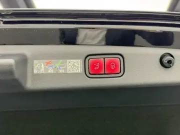 2025 Mercedes-Benz E-Класс с пробегом 6 000 км