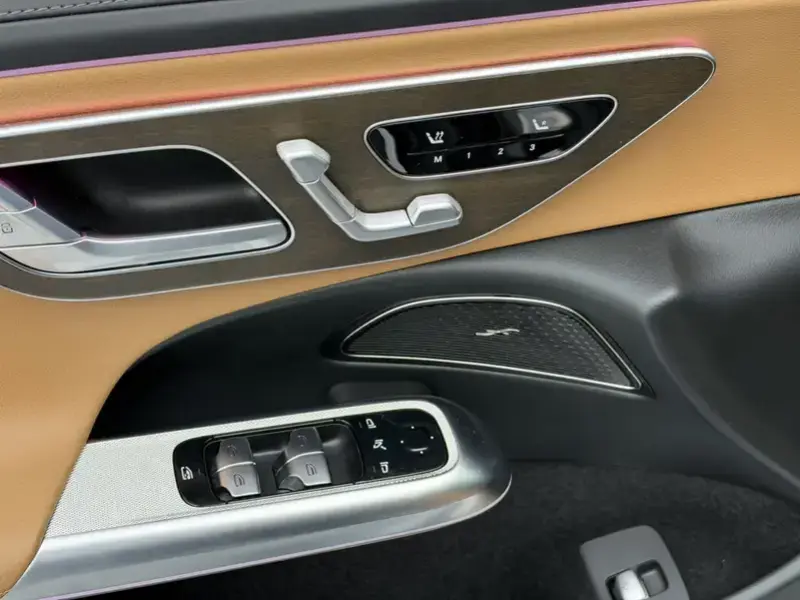 2025 Mercedes-Benz E-Класс с пробегом 6 000 км