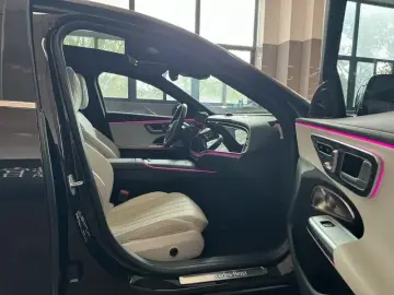 2024 Mercedes-Benz E-Класс с пробегом 18 000 км
