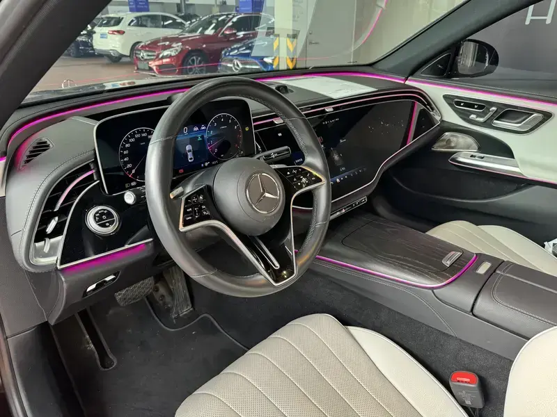 2024 Mercedes-Benz E-Класс с пробегом 18 000 км