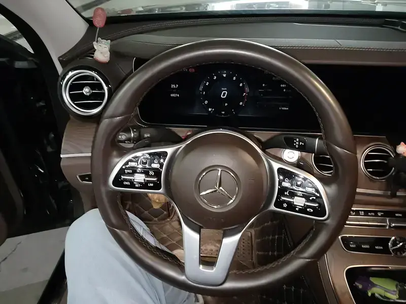 2019 Mercedes-Benz E-Класс с пробегом 68 300 км