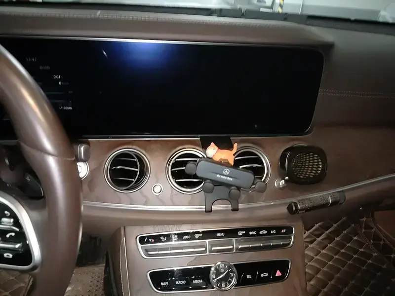 2019 Mercedes-Benz E-Класс с пробегом 68 300 км