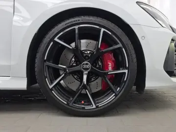 2023 Audi RS 3 с пробегом 10 953 км