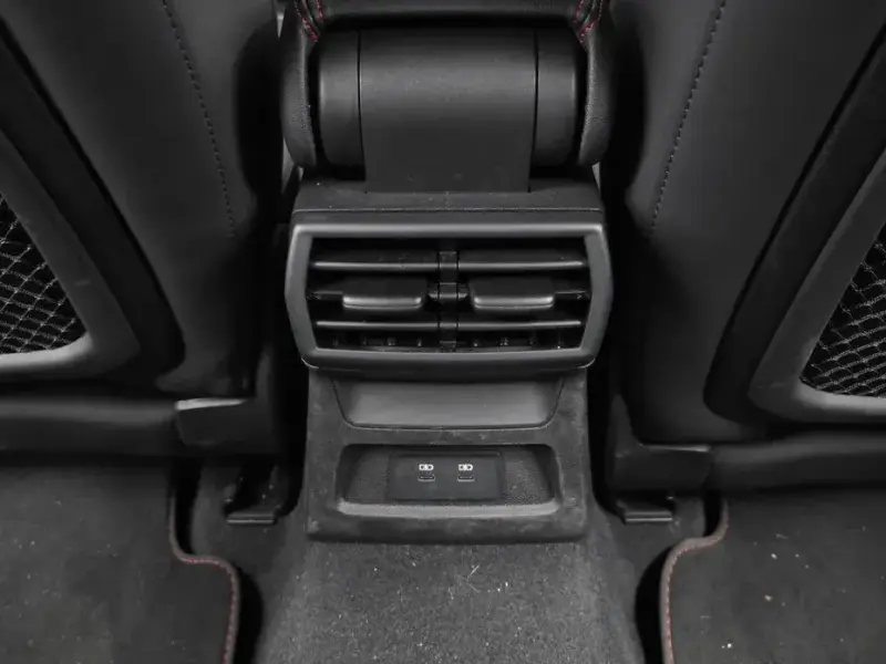 2023 Audi RS 3 с пробегом 10 953 км