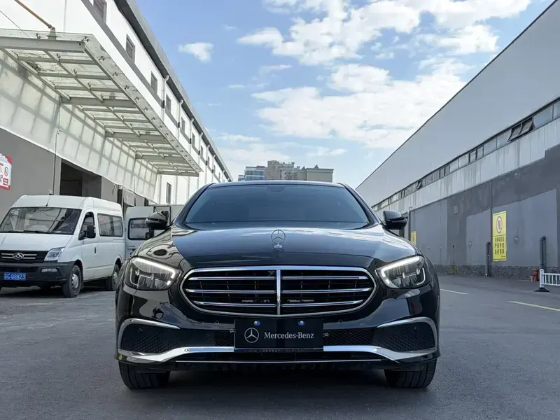 2022 Mercedes-Benz E-Класс с пробегом 74 000 км