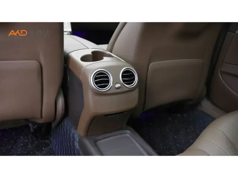 2019 Mercedes-Benz E-Класс с пробегом 83 000 км