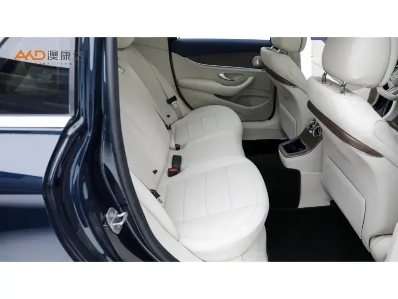 2021 Mercedes-Benz E-Класс с пробегом 52 700 км