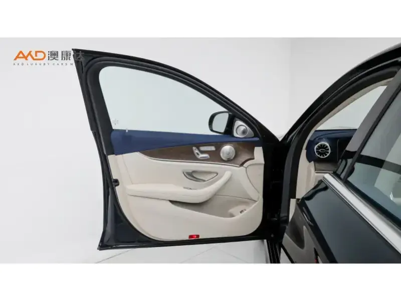 2021 Mercedes-Benz E-Класс с пробегом 52 700 км