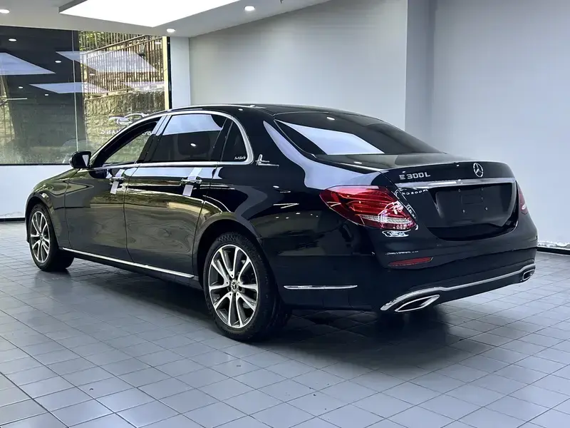 2019 Mercedes-Benz E-Класс с пробегом 86 000 км