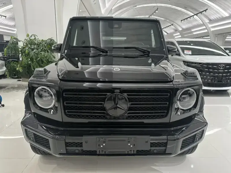 2024 Mercedes-Benz G-Класс с пробегом 8 900 км