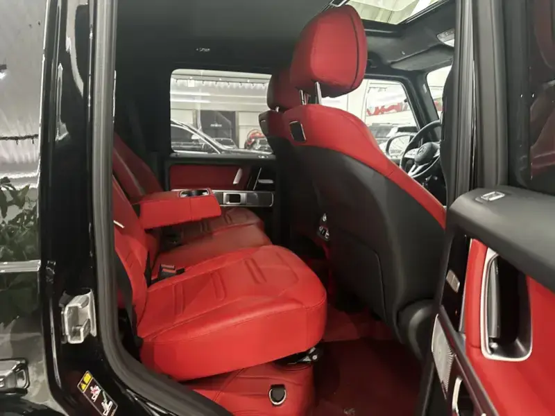 2024 Mercedes-Benz G-Класс с пробегом 8 900 км