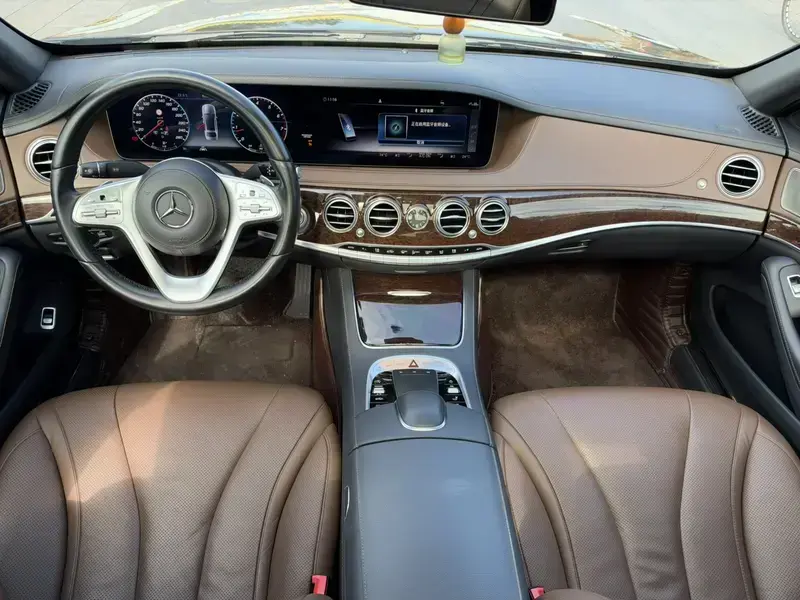 2020 Mercedes-Benz S-Класс с пробегом 117 000 км