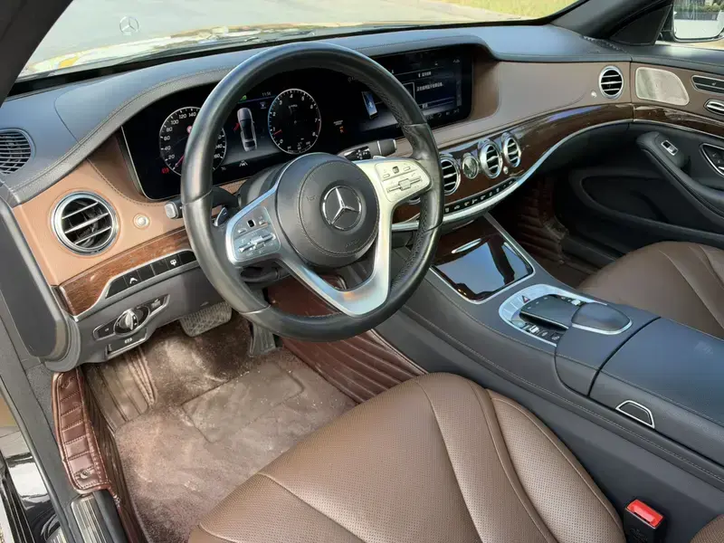 2020 Mercedes-Benz S-Класс с пробегом 117 000 км