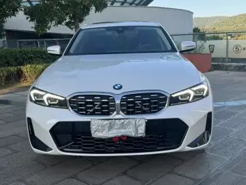 2023 BMW 3 серии с пробегом 10 000 км