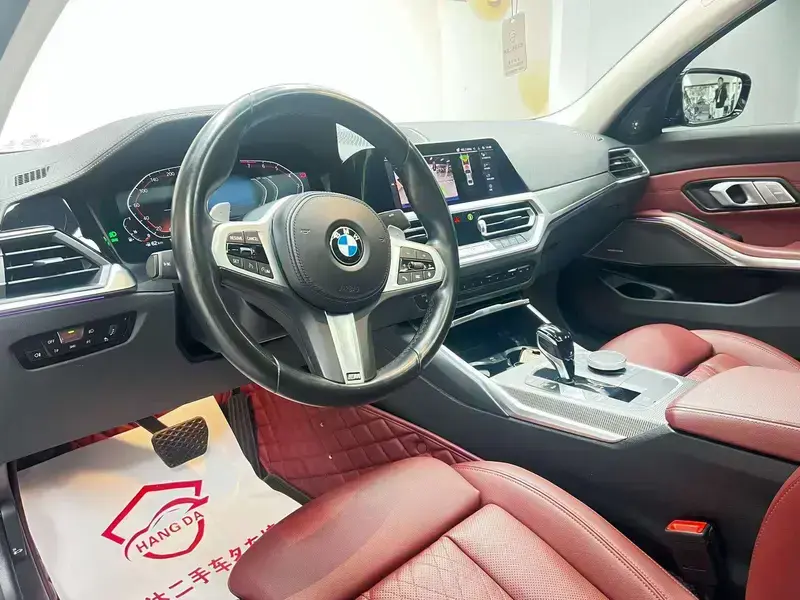 2022 BMW 3 серии с пробегом 67 000 км
