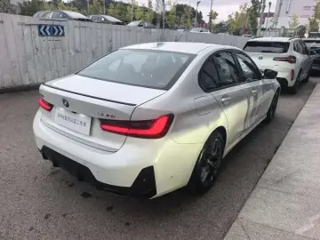 2025 BMW 3 серии с пробегом 32 000 км