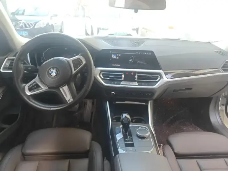 2020 BMW 3 серии с пробегом 81 000 км