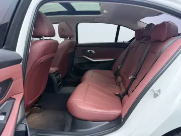 2023 BMW 3 серии с пробегом 79 800 км